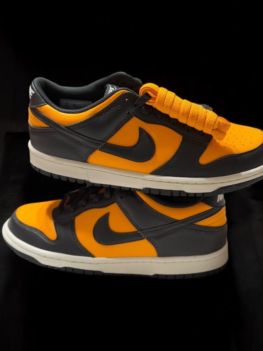 Nike Dunk Low GS Skater Aesthetic Y2K Streetwear Orange Black Back to School - Picture 4 of 9